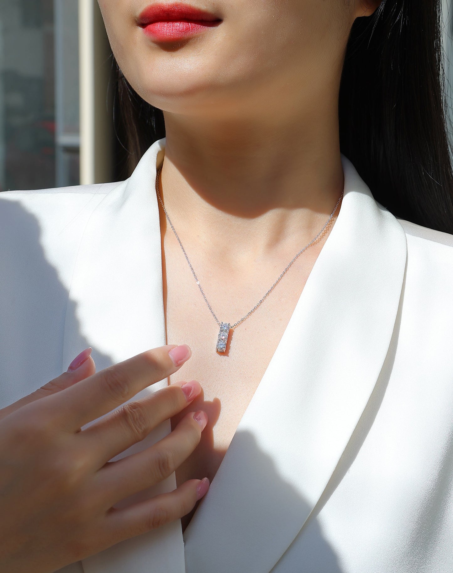 0.5 Carat Moissanite Circle Pendant Necklace - S925 Silver Platinum Plated Light Luxury Jewelry