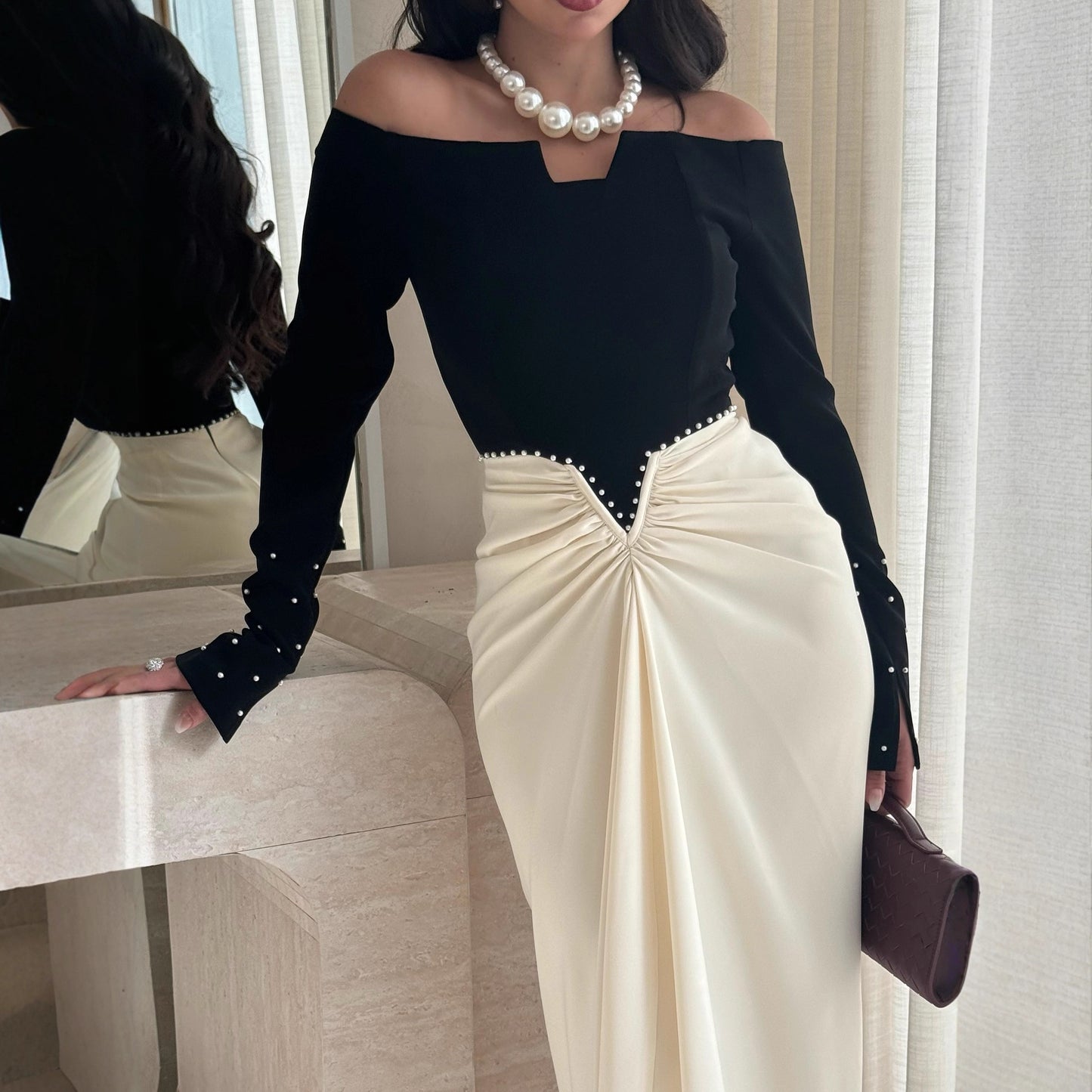 Women's Color-Block Pearl Embellished Sheath Dress – Long Sleeve Mid-Rise Elegant Dress