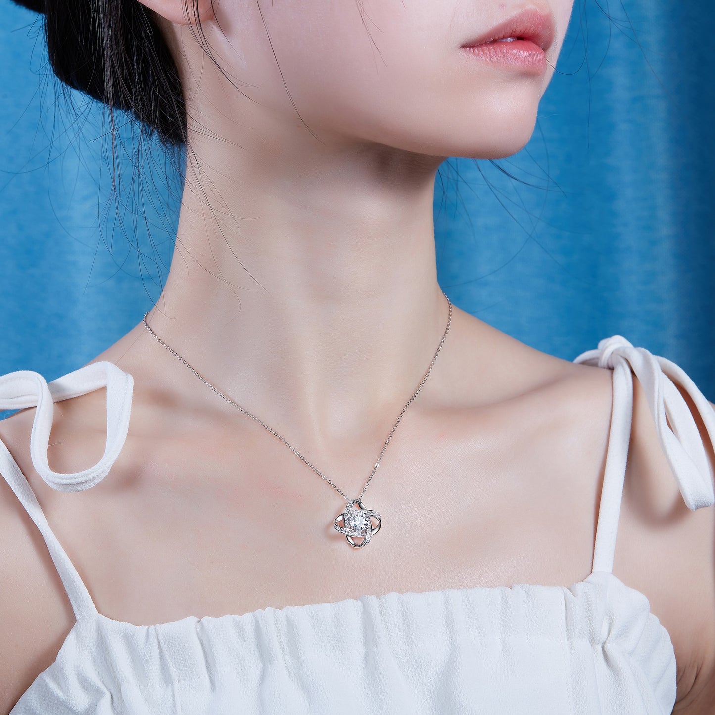 1 Carat Moissanite Pendant Necklace - S925 Silver Platinum Plated Light Luxury Jewelry