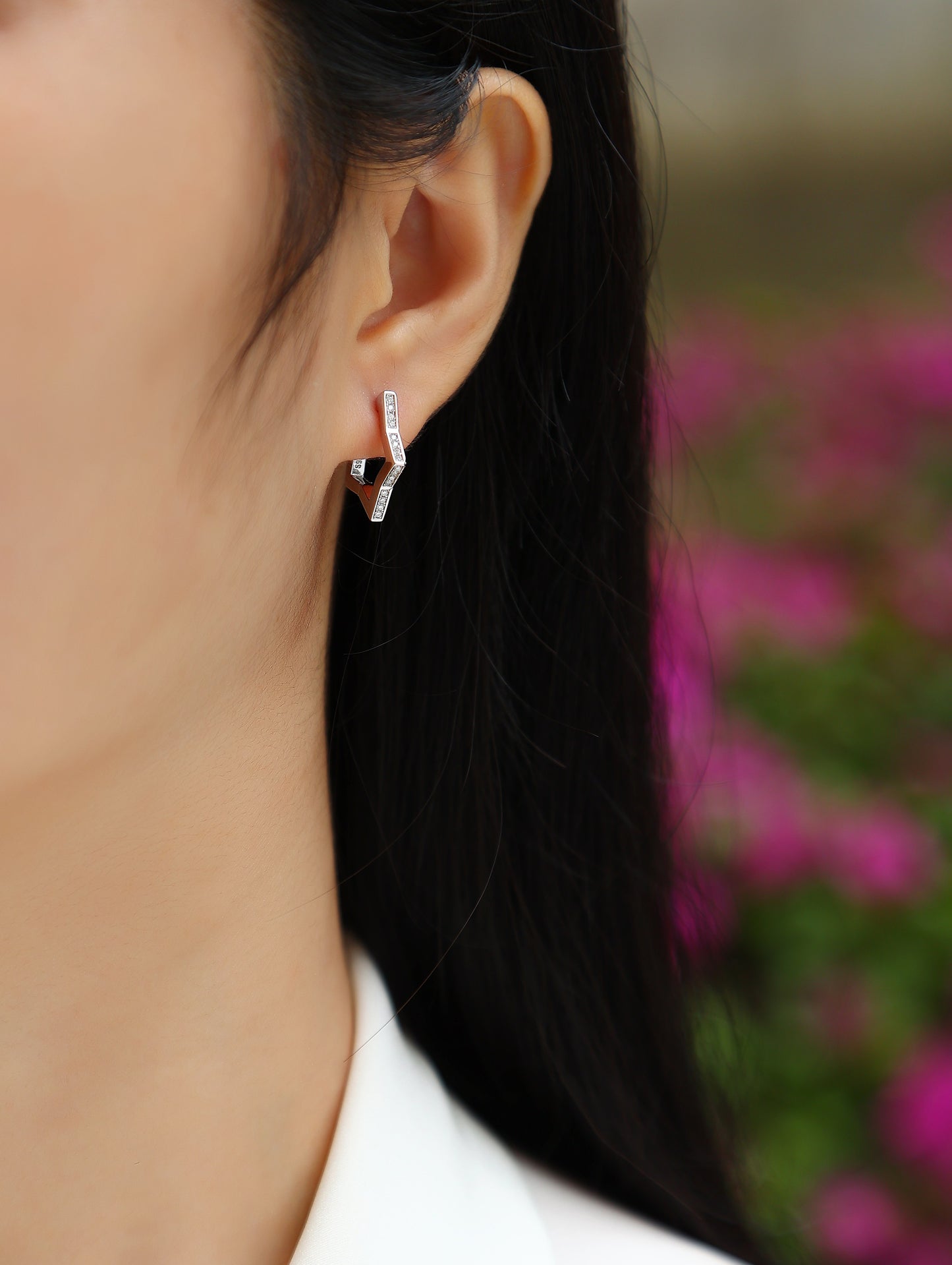 Moissanite Star Stud Earrings - S925 Sterling Silver Platinum Plated