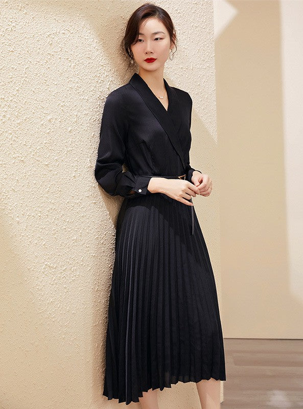 Premium Silk Patchwork Pleated Dress - Elegant Color Block Design