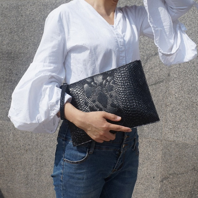 Crocodile Embossed Envelope Clutch - Vegan Leather Handbag with Zipper Closure