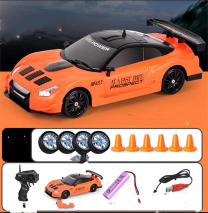 RC Drift Car 1:24 Scale - 2.4GHz 4WD Remote Control Racing Car with Lights