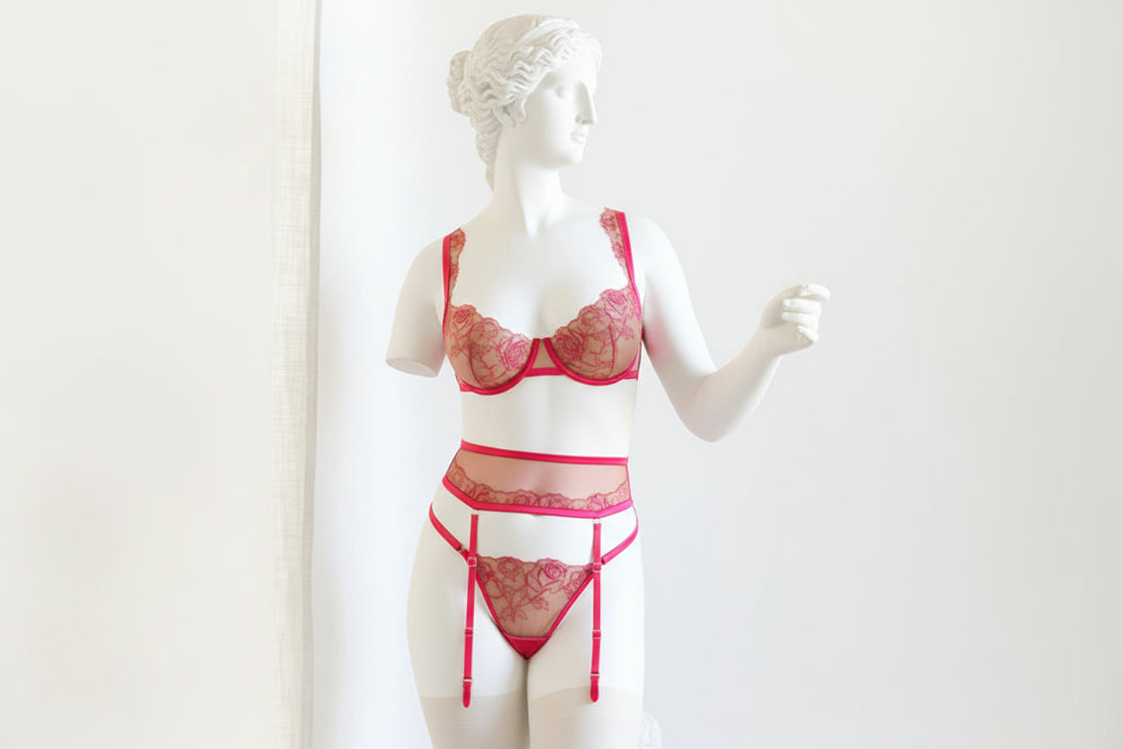 Women's Pearl Embellished Lingerie Set - Delicate T-Back Intimate Apparel