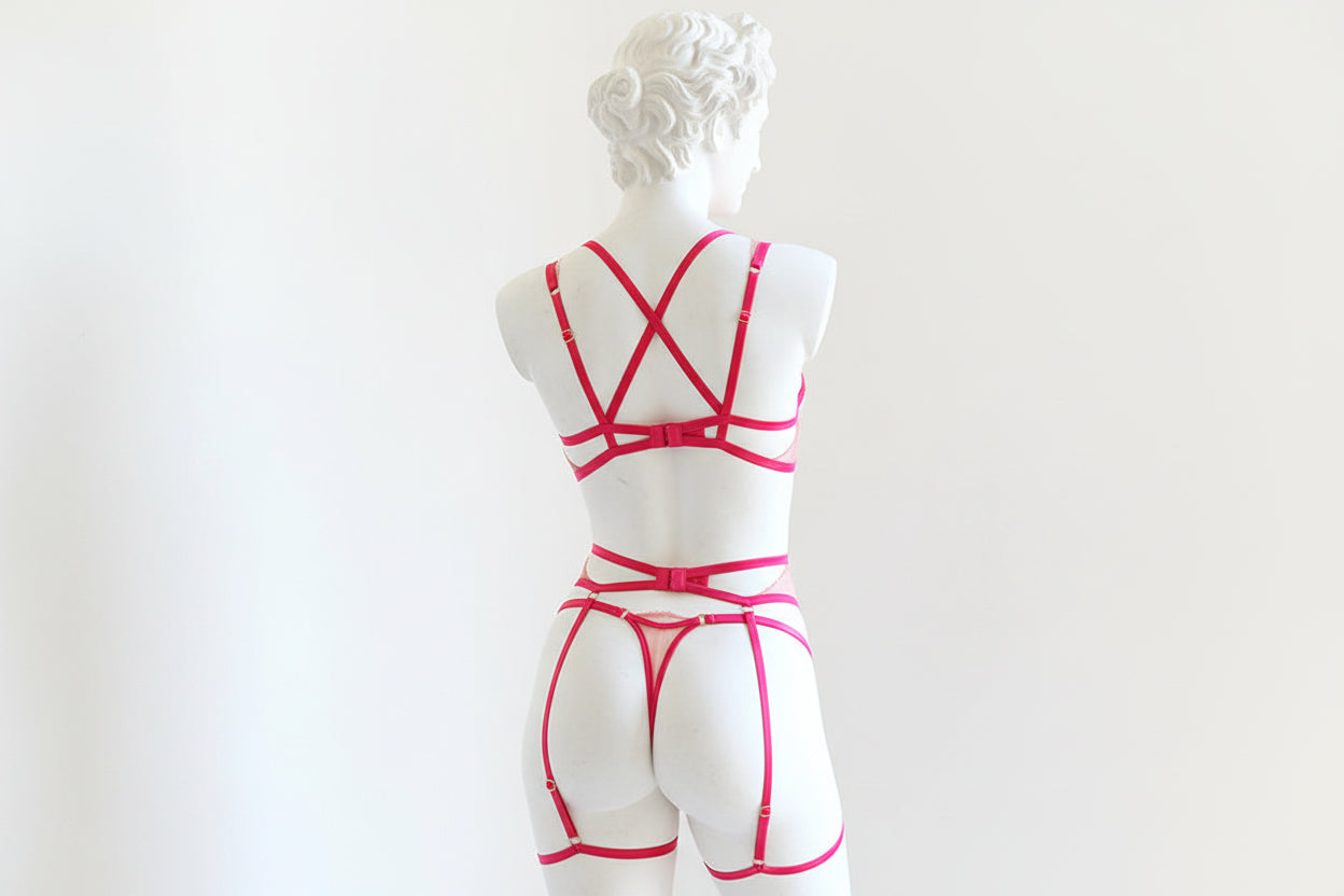 Women's Pearl Embellished Lingerie Set - Delicate T-Back Intimate Apparel