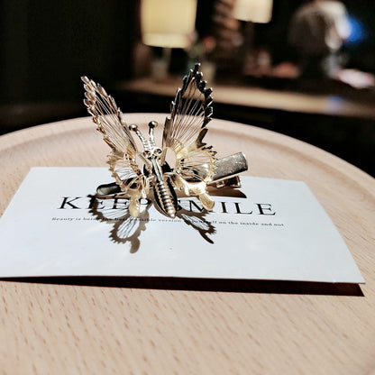 Moving Butterfly Hairpin Headdress - Alloy with White Crystal Electroplating