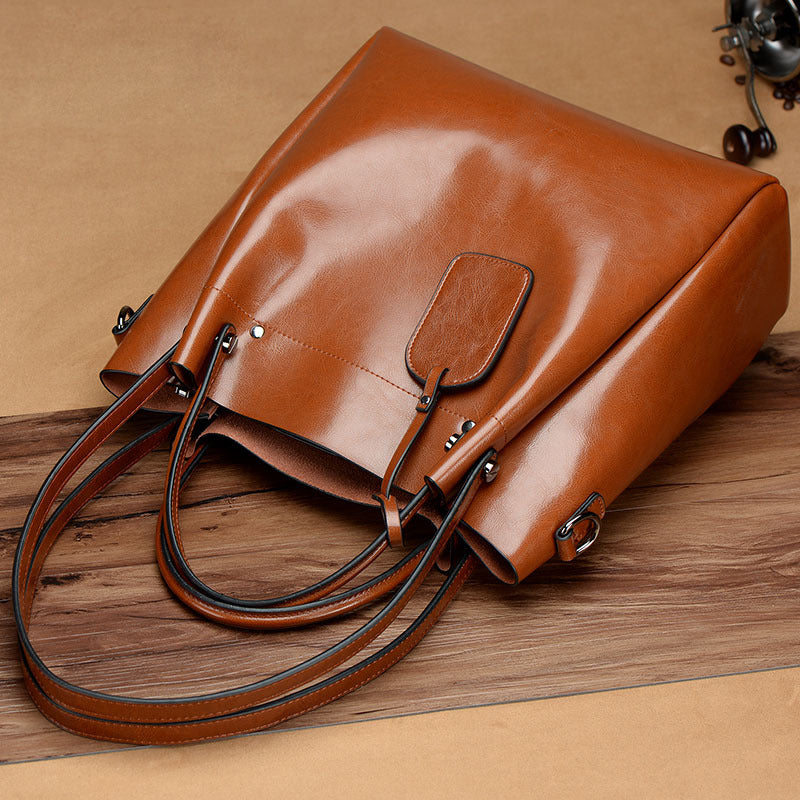 Women's Genuine Leather Handbag - Oil Wax Cowhide