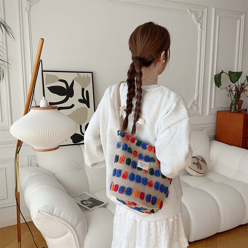 Plush Bucket Crossbody Bag - Soft Shoulder Bag with Multiple Compartments