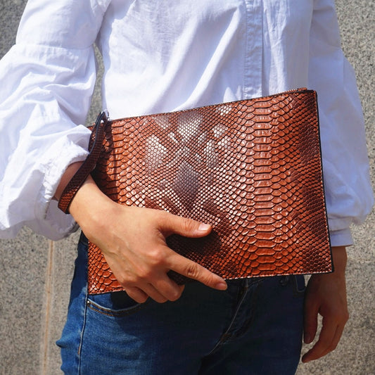 Crocodile Embossed Envelope Clutch - Vegan Leather Handbag with Zipper Closure