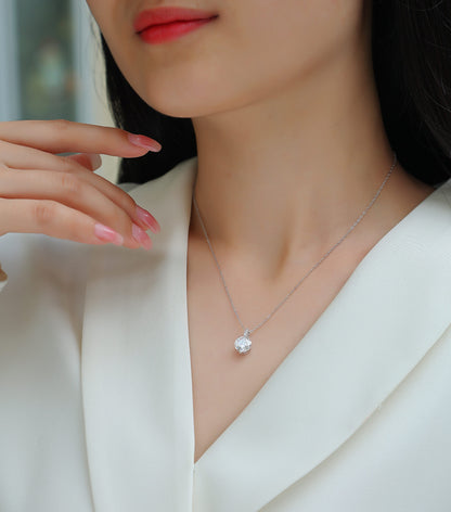2 Carat Moissanite Pendant Necklace - S925 Silver Platinum Plated Light Luxury Jewelry