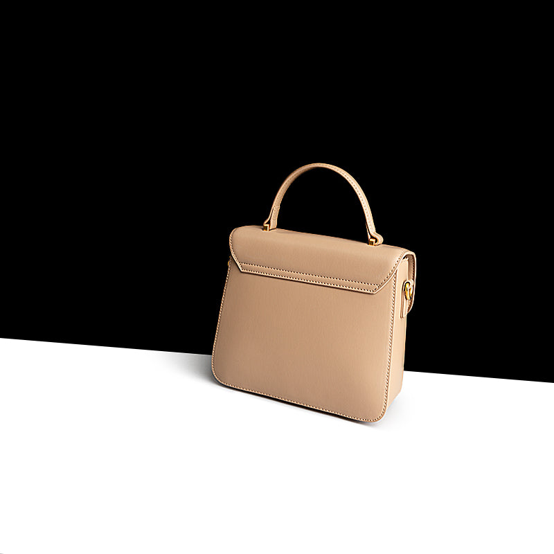 Cowhide Leather Women's High-End Retro Square Shoulder Bag - European American Style with Zipper