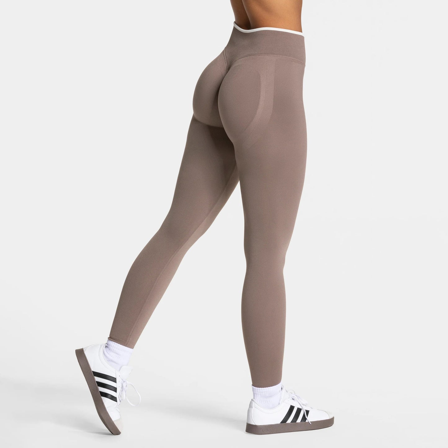 Peach Hip High-Waist Yoga Pants - Nylon Spandex Sports Leggings