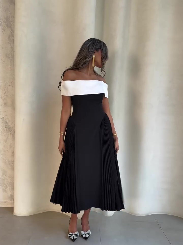 Off-Shoulder Contrast Pleated Dress - Elegant Maxi Dress for Daily and Party Wear