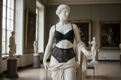 Wireless Lace Bra - Strapless 3/4 Cup with Gathering Support