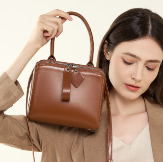 Women's Versatile Cowhide Leather Handbag with Open Grain Texture