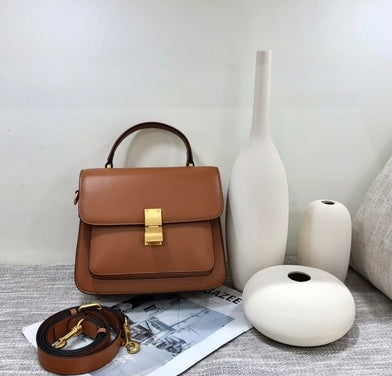 Cowhide Leather Women's High-End Retro Square Shoulder Bag - European American Style with Zipper
