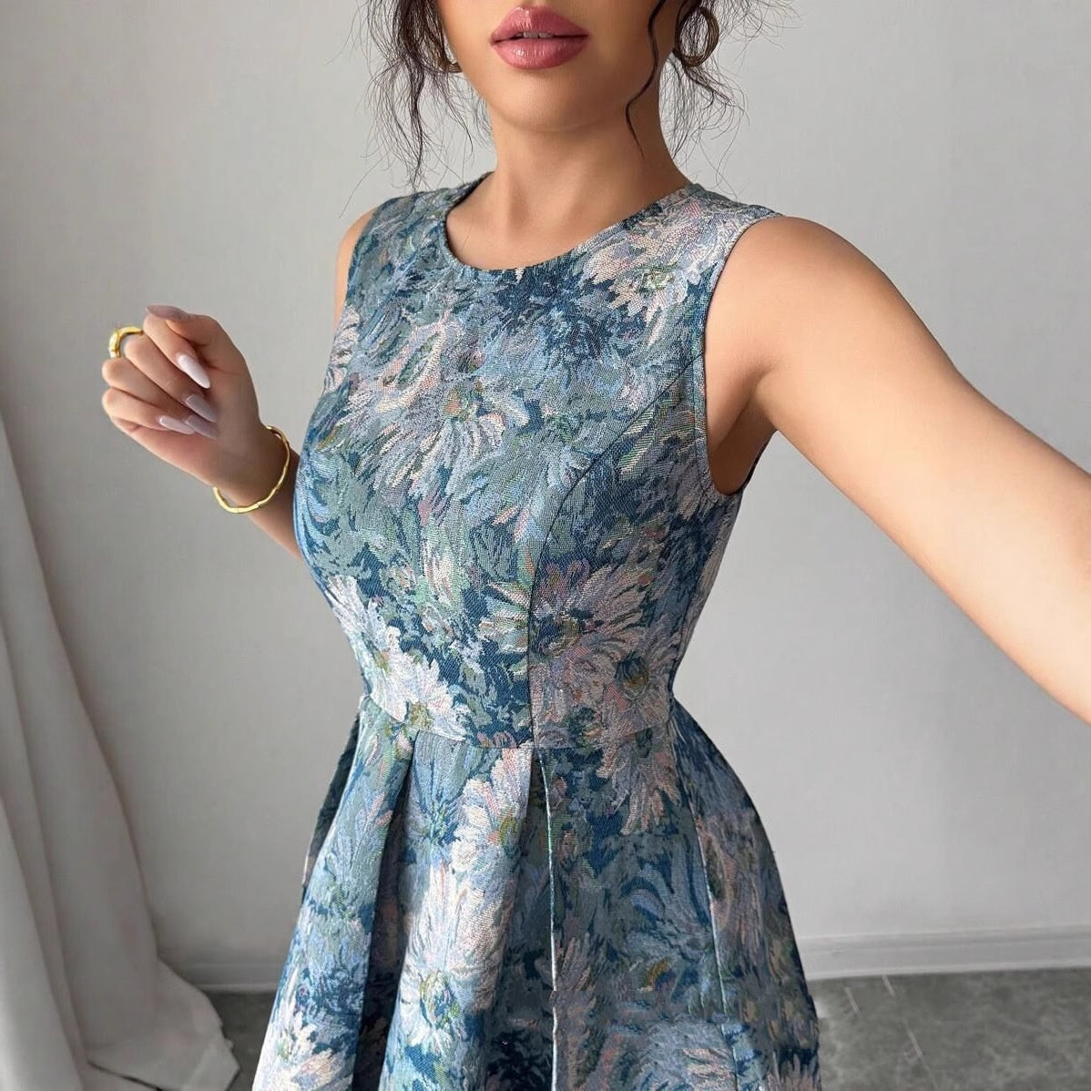Oil Painting Floral Jacquard Dress - Sleeveless A-Line Waist-Cinching Dress