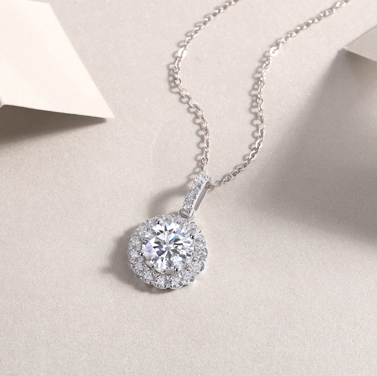 2 Carat Moissanite Dandelion Pendant Necklace - S925 Silver Platinum Plated Light Luxury Jewelry
