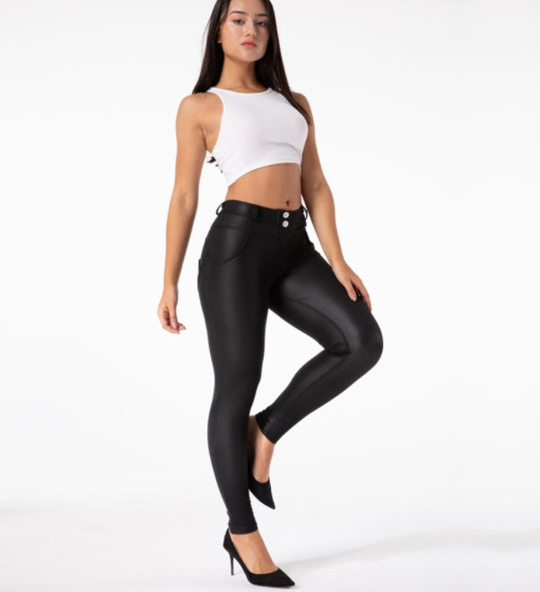 High-Waist Peach Hip-Lifting Faux Leather Pants - Shiny PU Leggings