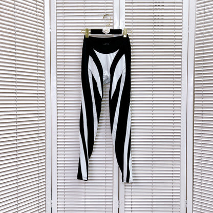 Fashion Mesh Stitching Cropped Leggings - Polyester Activewear