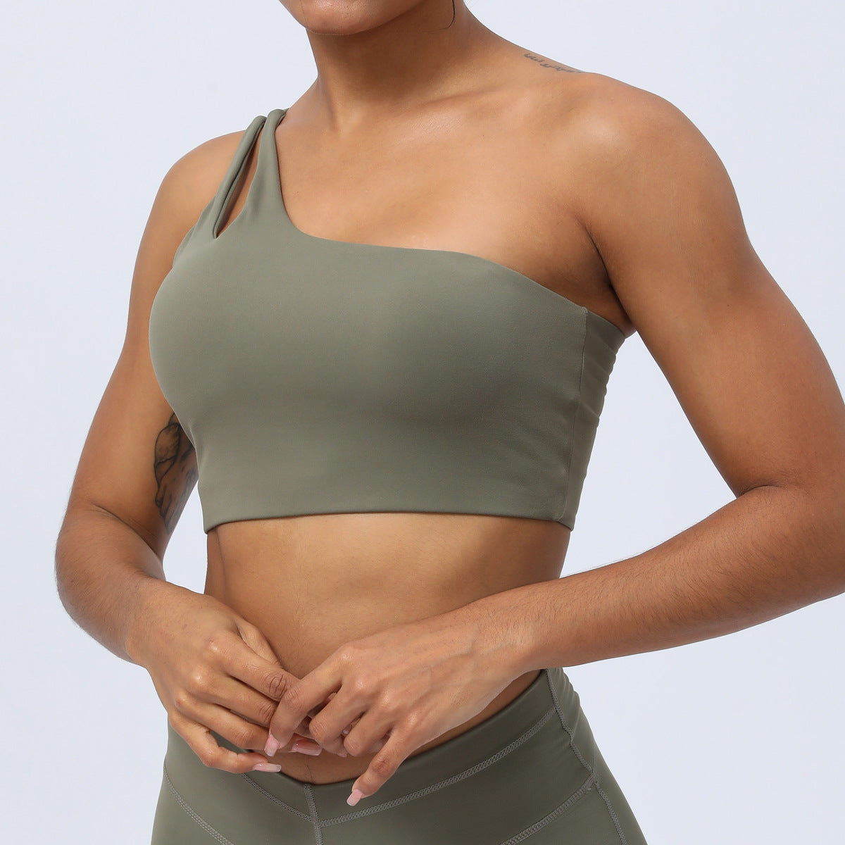 Women's Sports Bra - Slant Shoulder Strap Workout Top with Hollow-Out Design