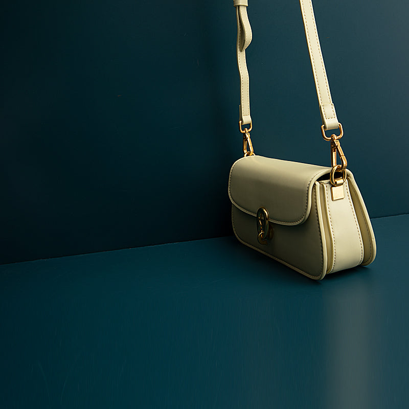 Cowhide Leather Baguette Underarm Bag - Women's Square Box Crossbody with Contrasting Colors