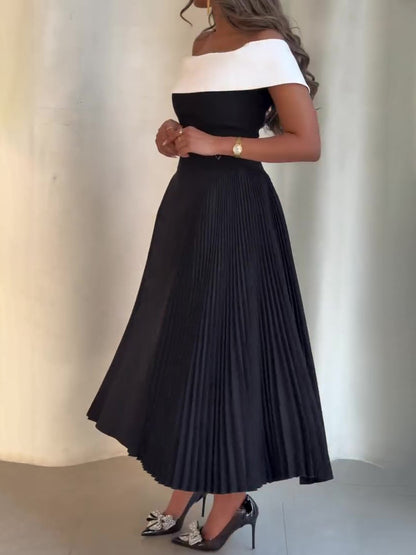 Off-Shoulder Contrast Pleated Dress - Elegant Maxi Dress for Daily and Party Wear