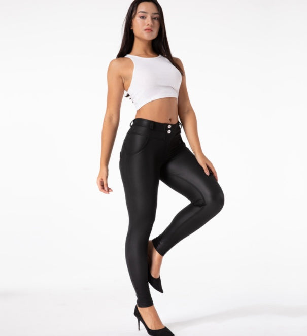 High-Waist Peach Hip-Lifting Faux Leather Pants - Shiny PU Leggings