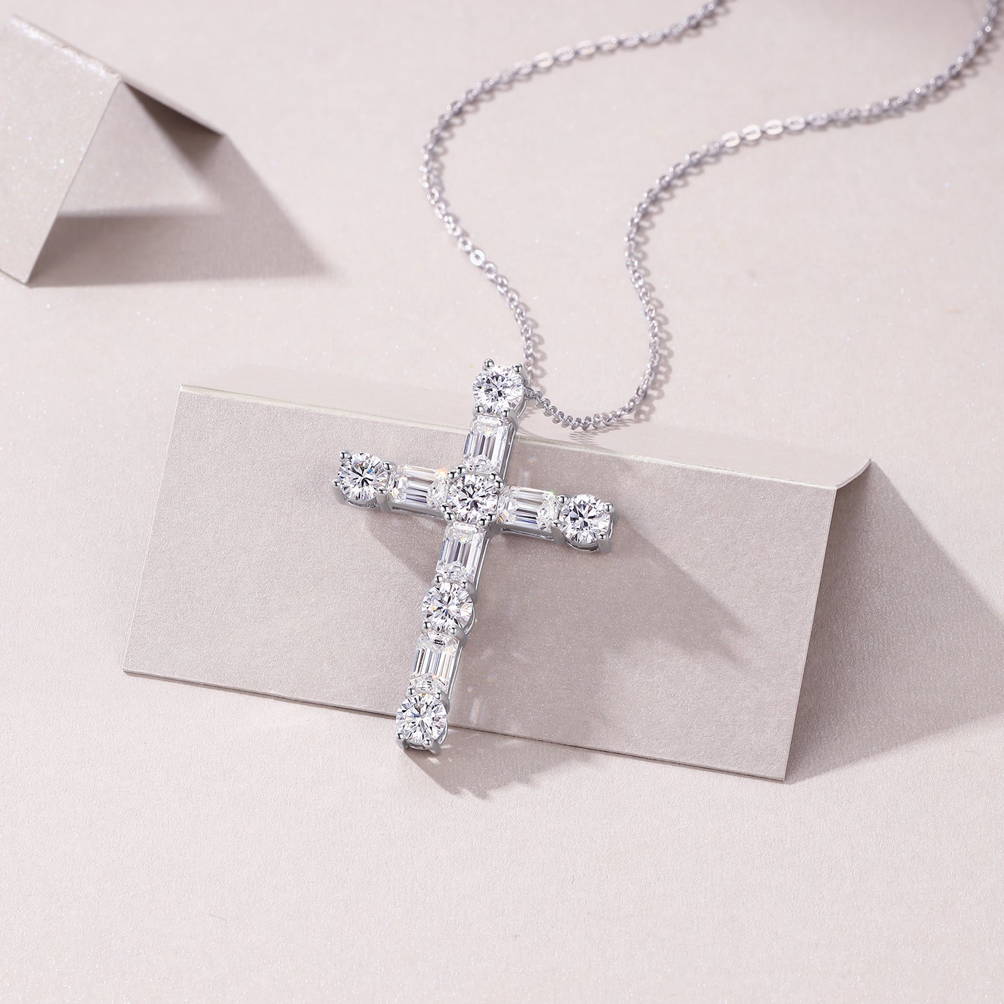 Moissanite Pendant Necklace - S925 Silver Platinum Plated with Chain