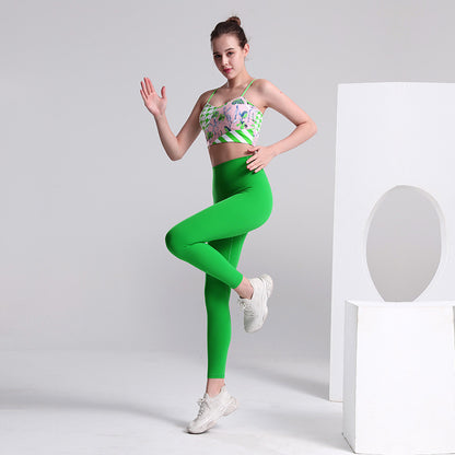Two-Piece Sports Fitness Set - Nylon Blend Activewear for Women