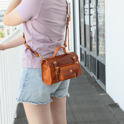 Vegetable-Tanned Head Layer Cowhide Leather Messenger Bag - European American Retro Style