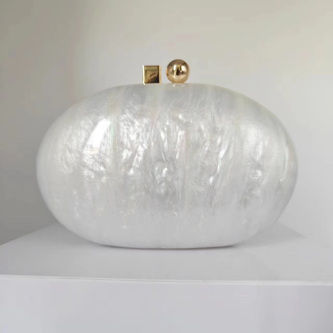 Shell-Shaped Acrylic Crossbody Bag - Sequin Detail Fashion Handbag