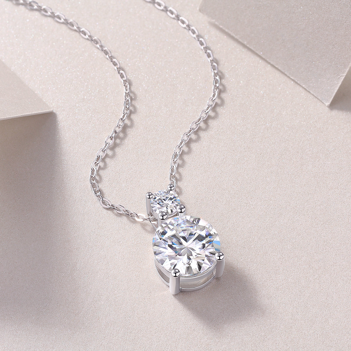 3 Carat Moissanite Pendant Necklace - S925 Silver Platinum Plated Light Luxury Jewelry