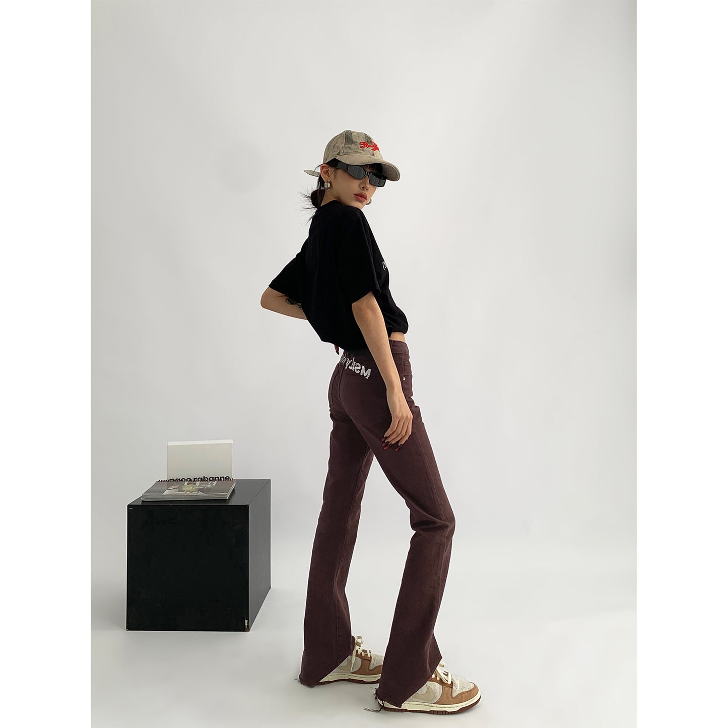 Slim Fit Skinny Jeans - Women's Denim Pants