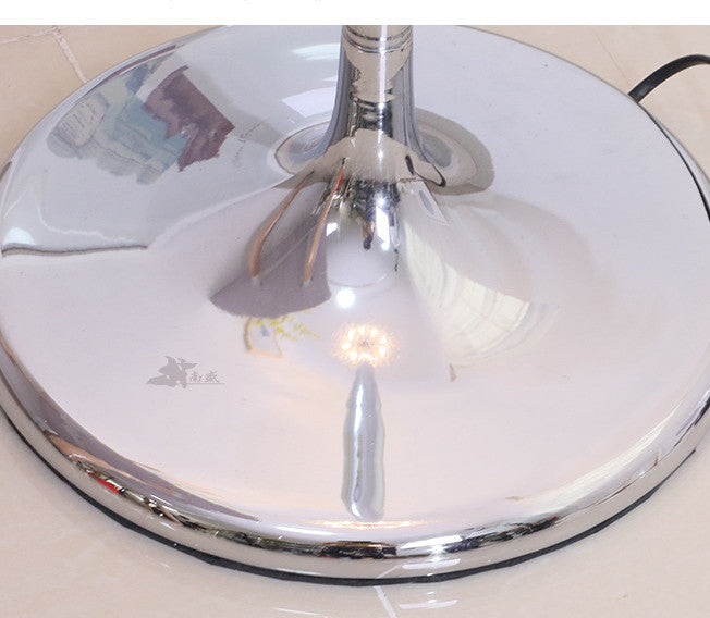 Modern Crystal Floor Lamp - LED Vertical Decorative Light