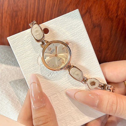 Women's Minimalist Quartz Watch - Lightweight Luxury Small Exquisite Fashion Watch