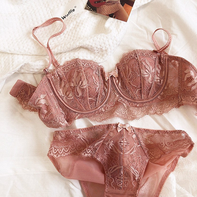 Women's Lace Strapless Bra and Shorts Set - Half Cup Convertible Design