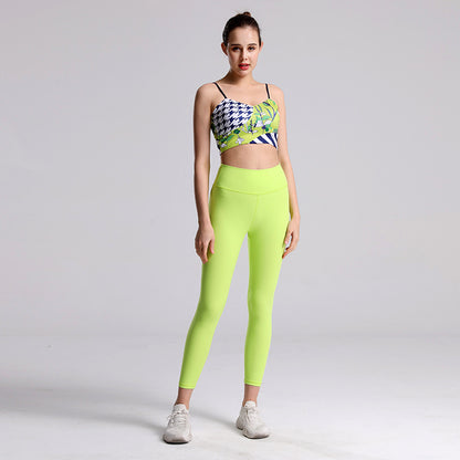 Two-Piece Sports Fitness Set - Nylon Blend Activewear for Women