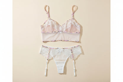 Women's Three-Piece Lingerie Set - Underwire Bra with Garter Straps