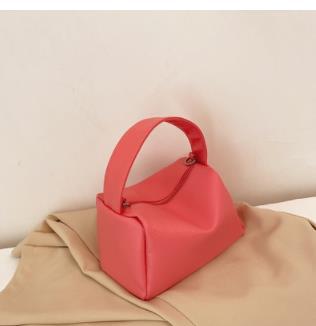 PU Leather Chain Handbag - Solid Color Horizontal Square Bag