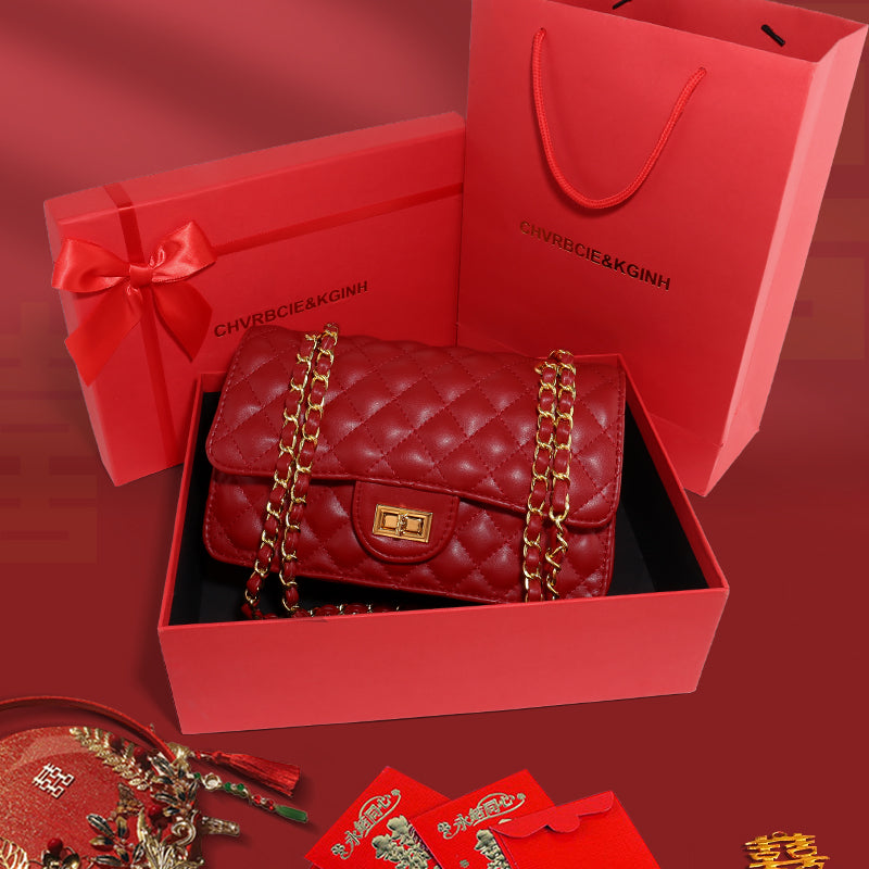 Large Capacity Quilted Lingerie Travel Bag - Cowhide Leather Crossbody