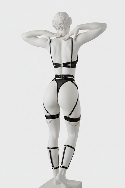 Women's Metal Chain Lingerie Four-Piece Set - Front Buckle Design