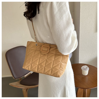 Quilted Chain Shoulder Bag - Trapezoid PU Leather Crossbody with Diamond Pattern