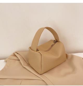 PU Leather Chain Handbag - Solid Color Horizontal Square Bag