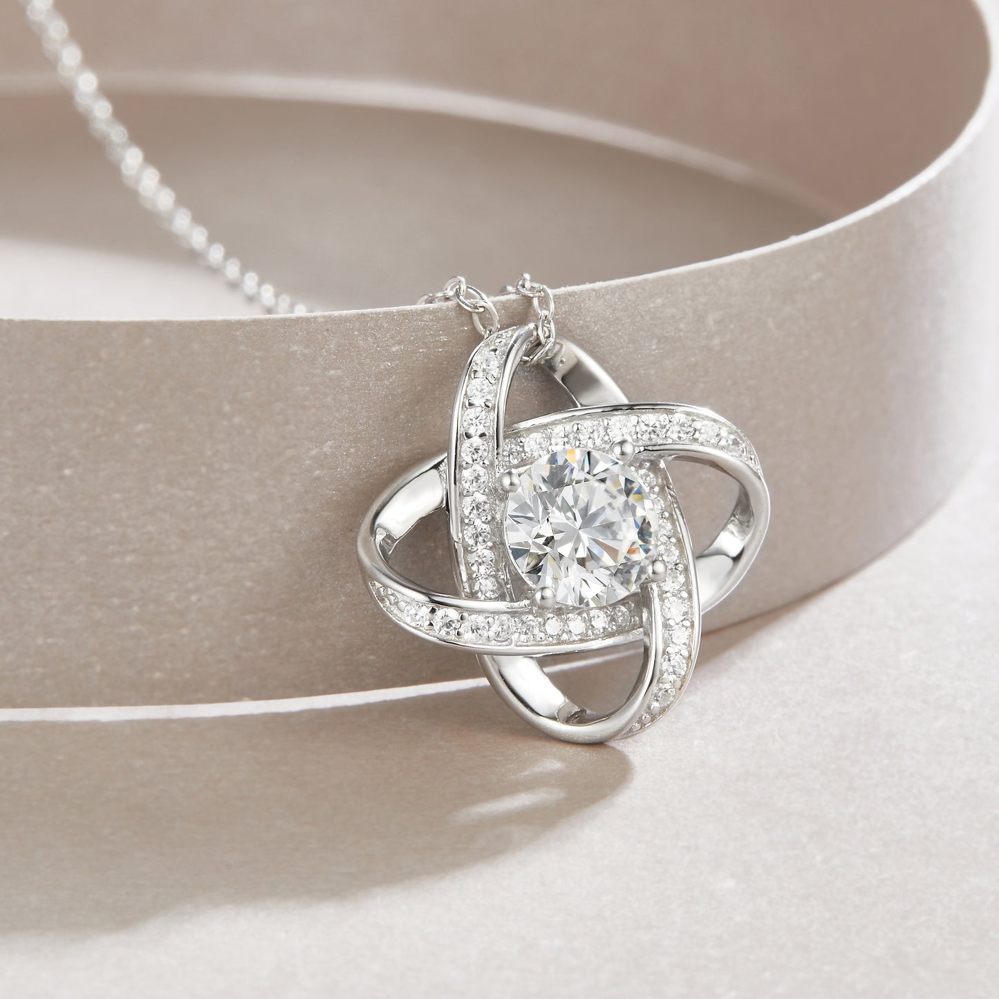 1 Carat Moissanite Pendant Necklace - S925 Silver Platinum Plated Light Luxury Jewelry