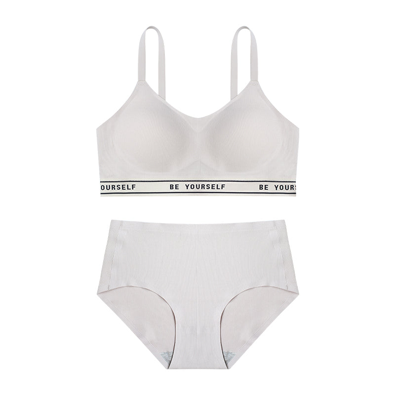 Seamless Bra and Underwear Set - Cotton Blend Lingerie with Letter Print