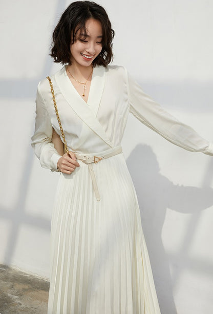 Premium Silk Patchwork Pleated Dress - Elegant Color Block Design