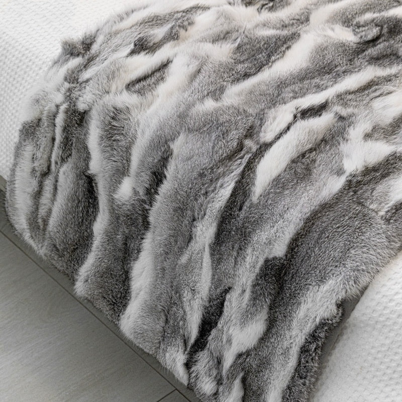 Luxury Faux Fur Bed Runner - Modern Minimalist Throw Blanket
